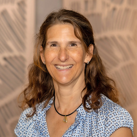 Bettina Hofer
