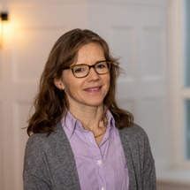 Dr. med. Christine Szinnai